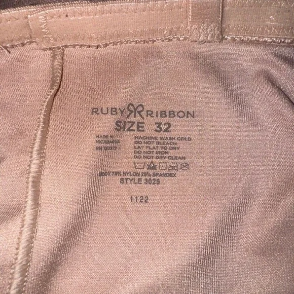 Ruby Ribbon Convertible Cami Pale Beige Level 3 Support Size‎ 32 XS #3025